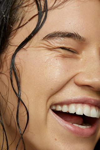 Hyaluronic Acid: What It Is, Benefits for Skin & Joints, and How It Works