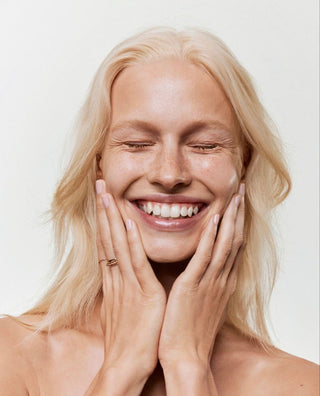 NMN vs Collagen: Which Supports Healthy Aging Better?