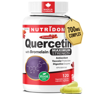 Nutrident Quercetin supplement bottle with a gold tag indicating 700 mg complex on a white background